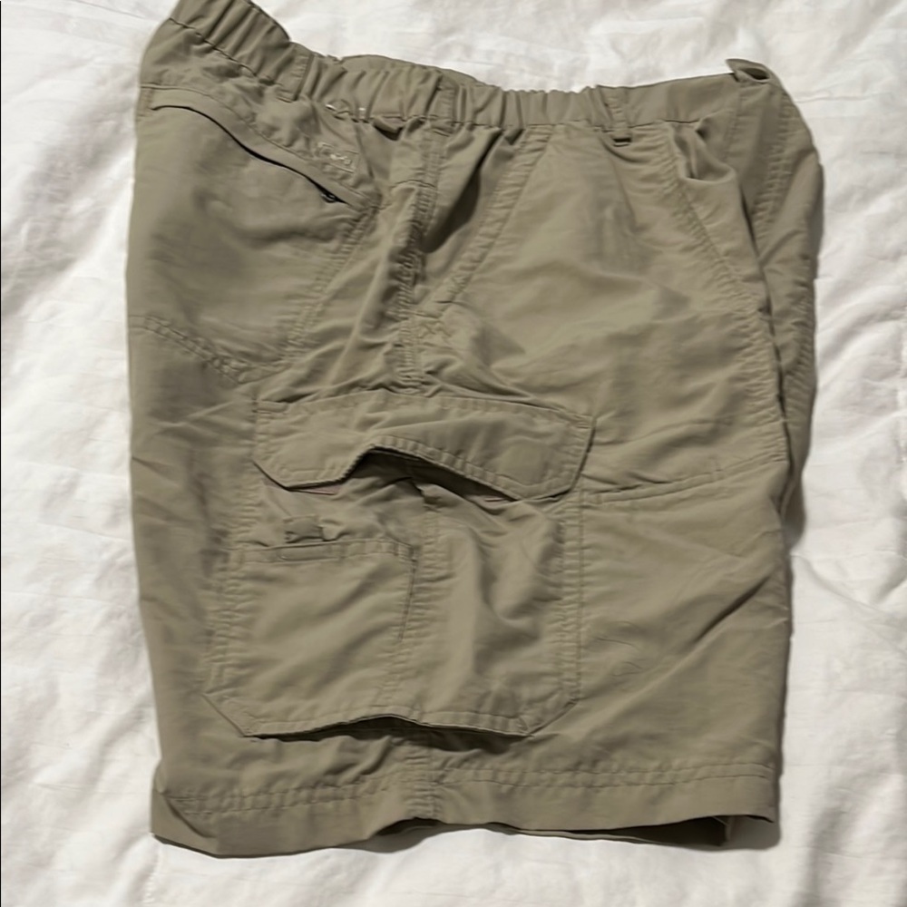 REI UPF 50+ TAN CARGO HIKING SHORTS Size L - Picture 3 of 9